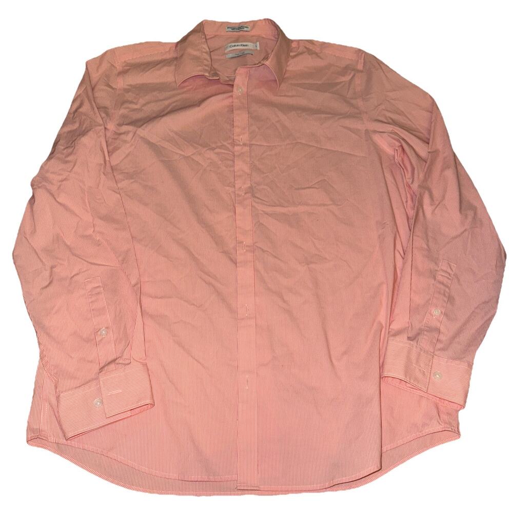 Men's Calvin Klein long-sleeved button up non-iron L dress shirt In Peachy Pink